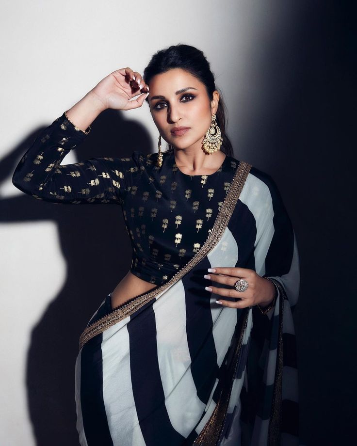1378393 Parineeti Chopra3