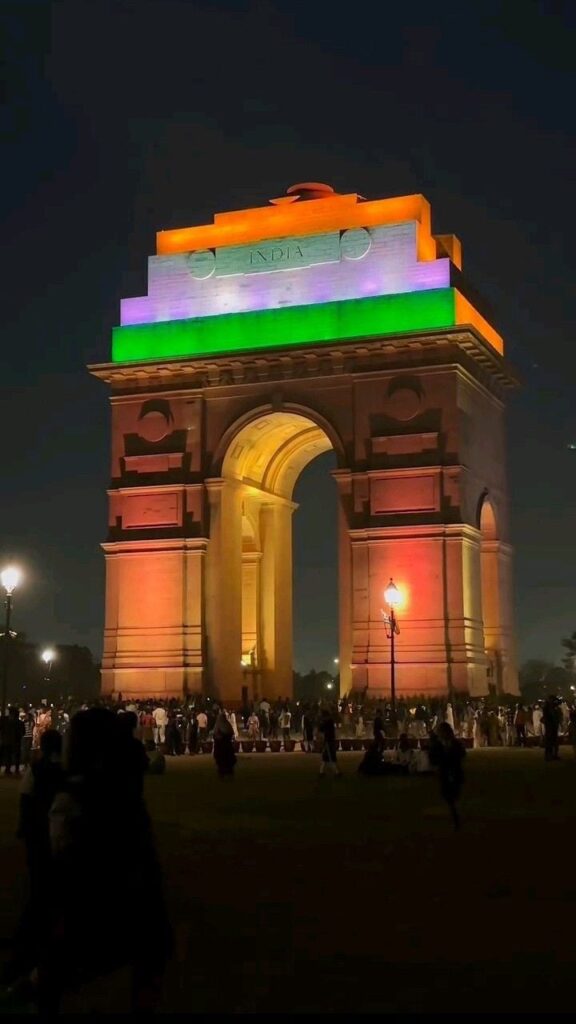 1378595 india gate republic day