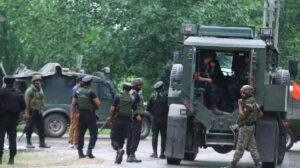 Jammu-Kashmir: गणतंत्र दिवस से पहले डोडा में पुलिस ने चलाया सर्च ऑपरेशन