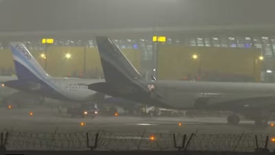 1379087 delhi fog flights