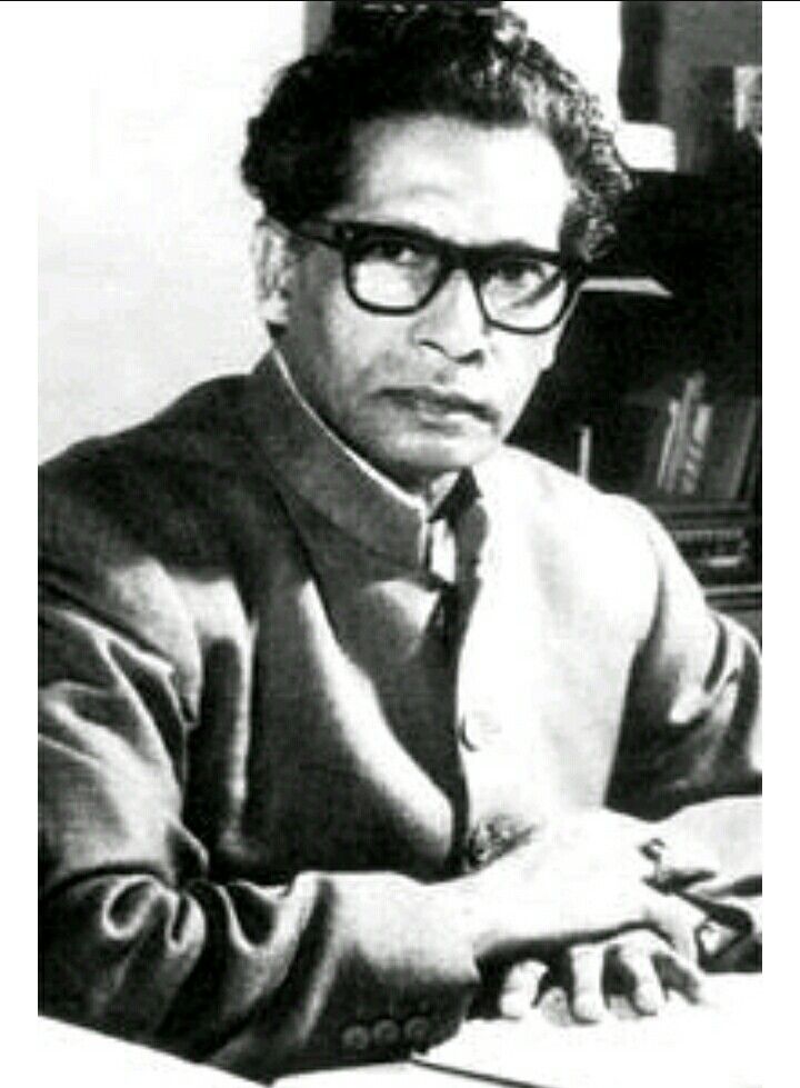 1379349 Harivansh Rai bachaan