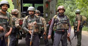 Jammu: आतंक के खिलाफ एक्शन में जम्मू पुलिस, जैश और लश्कर के ठिकानों पर ताबड़तोड़ छापेमारी