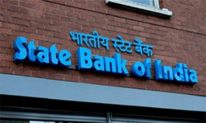 SBI की रिपोर्ट: स्वास्थ्य सेवा और बीमा क्षेत्रों में सुधार की आवश्यकता