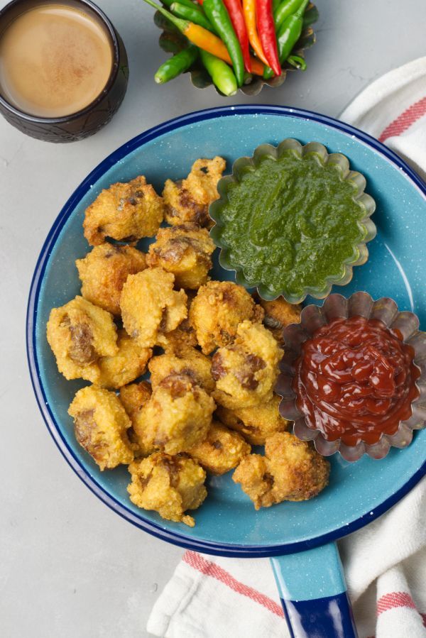 1379721 Famous Food Uttar pradesh