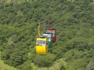 Stunning Ropeways across India: एडवेंचर राइड्स के लिए भारत के 8 शानदार रोपवे