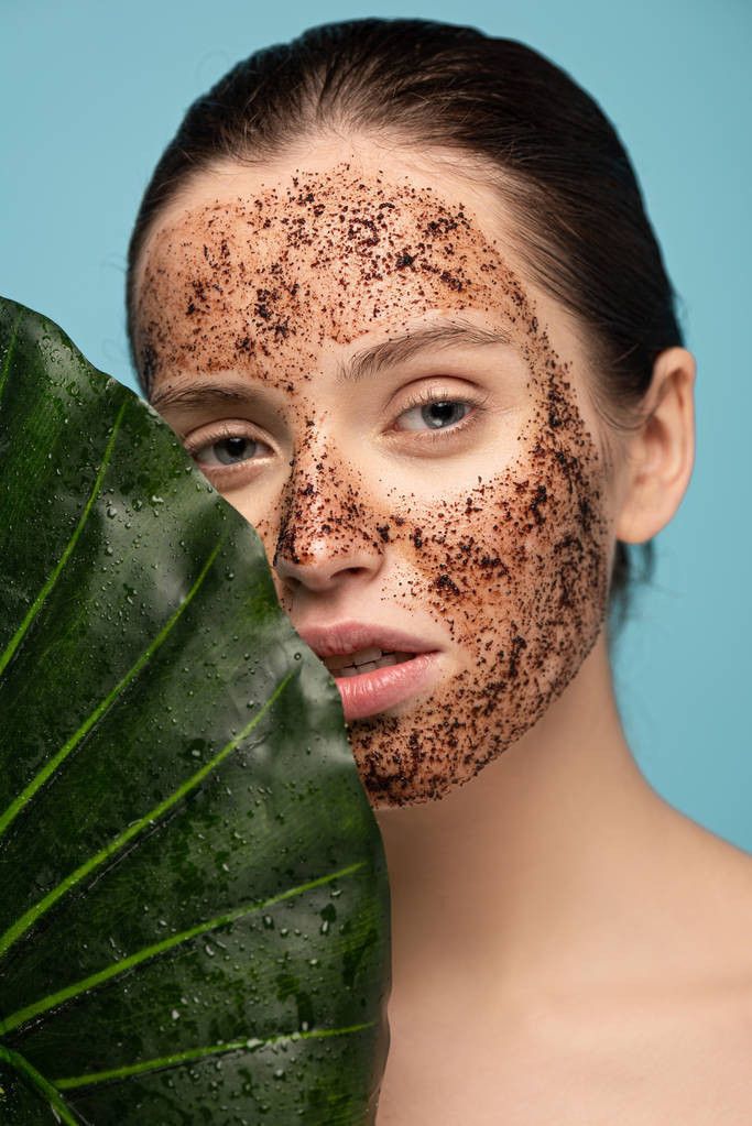 1380435 DIY Face Scrub