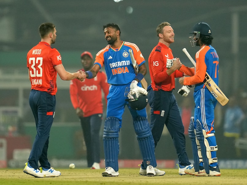 1381427 ojovq018india england