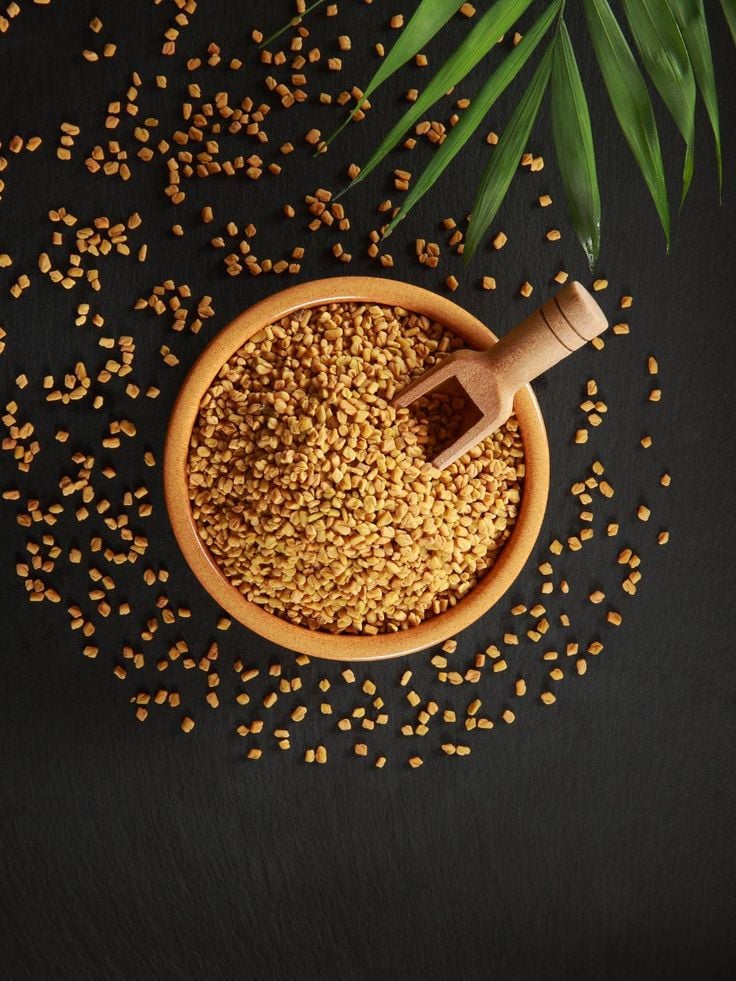 1382075 Fenugreek Seeds