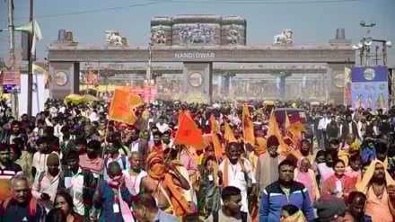 1382223 Maha Kumbh Mela Snan 1