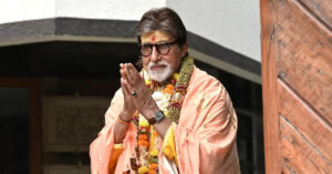 82 साल के Amitabh Bachchan ने आधी रात लिखा पोस्ट, बेचैन हो उठे फैंस; सताने लगी चिंता