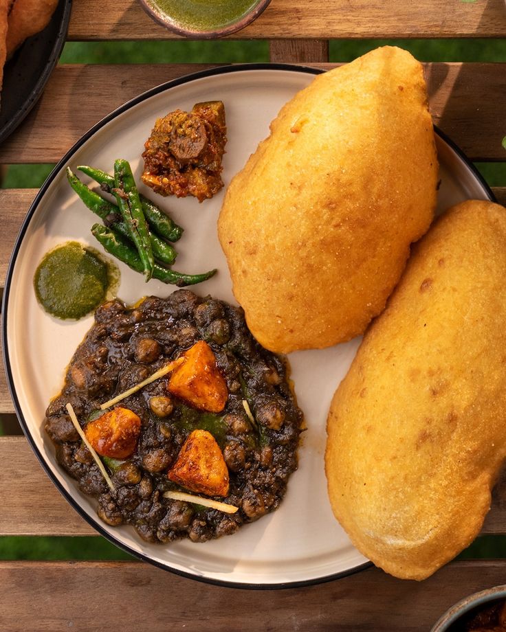 1382397 chole bhature