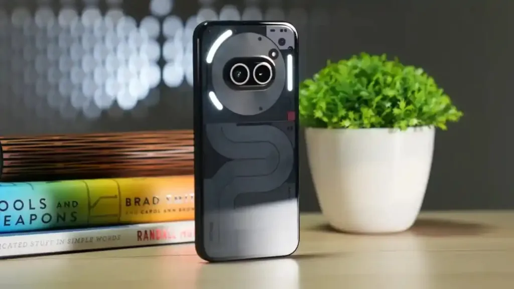 1382541 Nothing Phone 2a 18