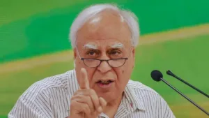 गठबंधन को सावधानीपूर्वक काम करना होगा: कपिल सिब्बल