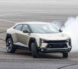 जानिए, महिंद्रा की BE6 और XEV 9e EV SUV की कीमत और रेंज