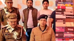 नोएडा पुलिस ने चोरी के 57 मोबाइल लोगों को वापस लौटाने में पाई सफलता