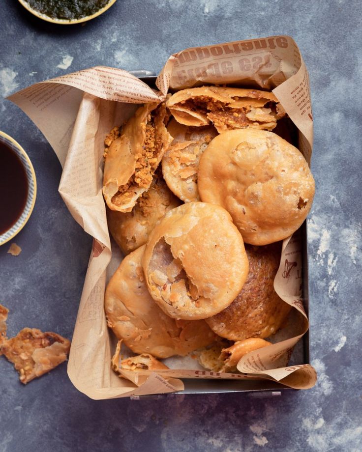 1384425 moong dal kachori
