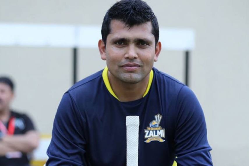 1384813 Kamran Akmal Twitter571855