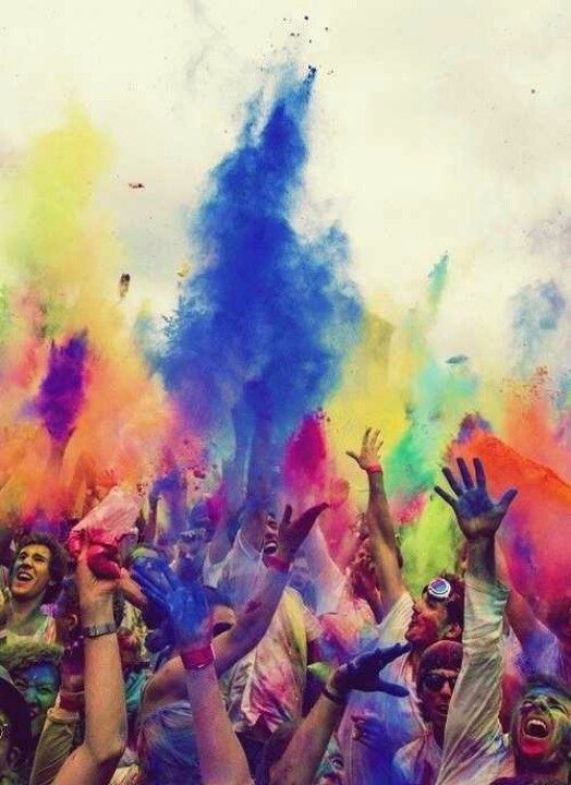 1385007 Holi 8