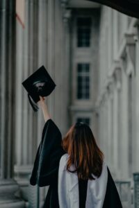 Top Ranked Universities: ये हैं दुनिया के टॉप रैंकिंग वाले 8 विश्वविद्यालय