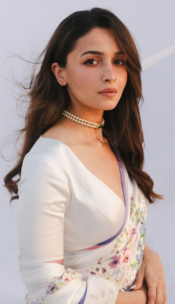 1386215 Alia Bhatt