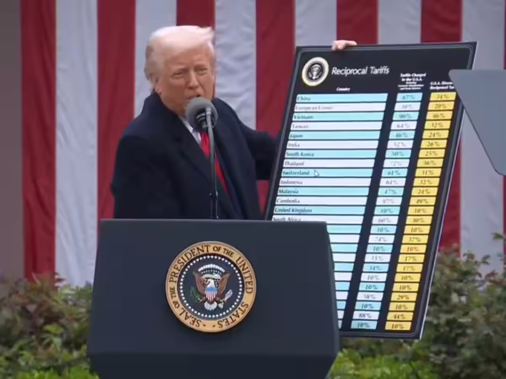 1386295 217500 trump