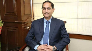 नए SEBI चेयरमैन ने पूंजी बाजार नियामक के लिए दिए चार मंत्र