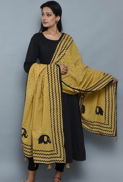 1386902 dupatta