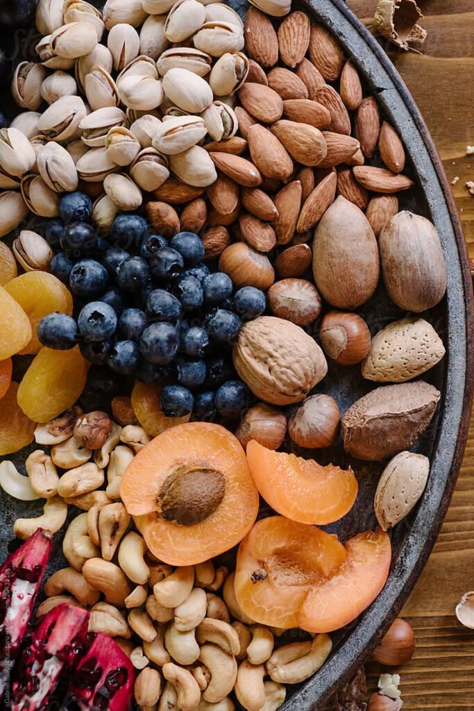 1387182 dry fruits