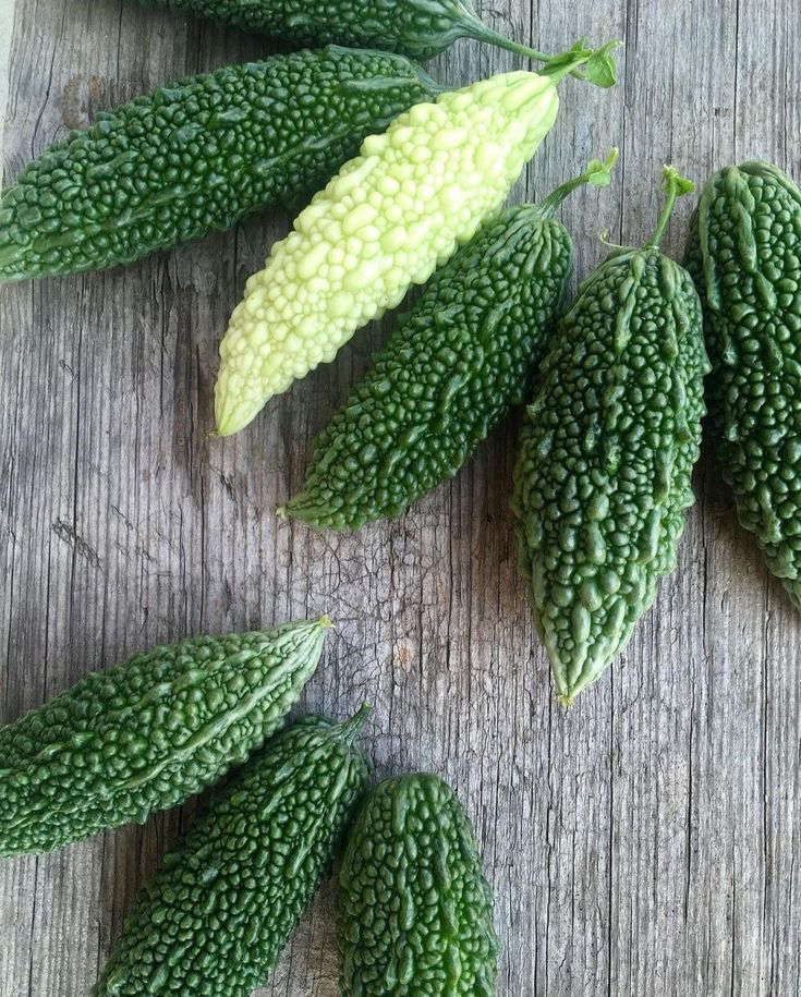 1387218 Bitter gourd