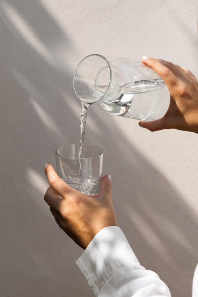 1388176 Drinking Water 2
