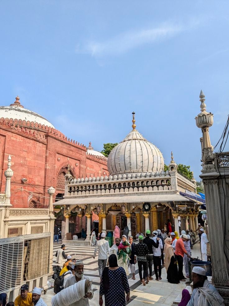 1388258 mosques in india