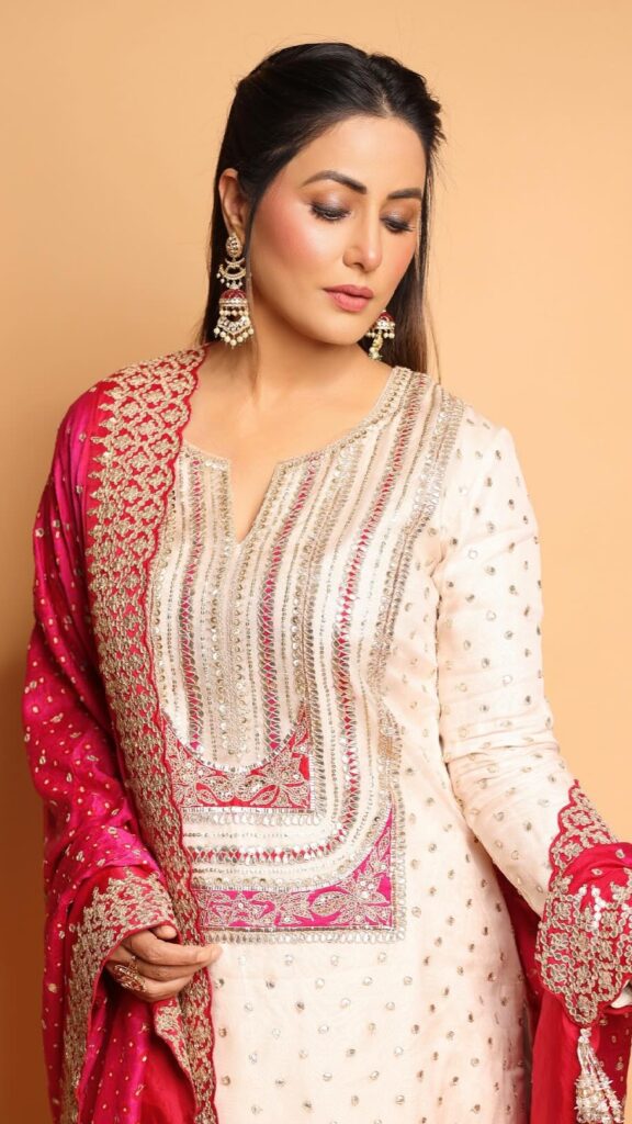 1388324 realhinakhan171144369133321536532196326894315071119