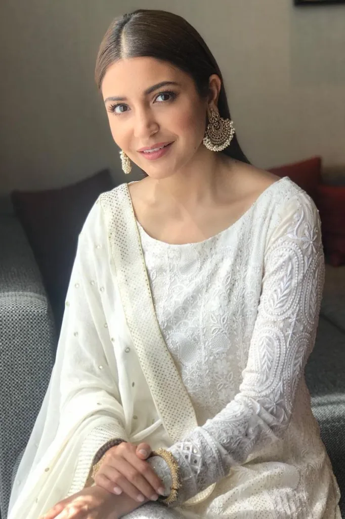1388791 Anushka20in20chikankari20kurta20set