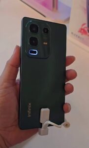 Infinix ने लॉन्च किए Note 50 Pro और Note 50, जानें कीमत और फीचर्स