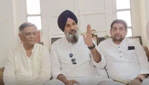 Punjab: मनोरंजन कालिया के घर पहुंचे बिक्रम मजीठिया, NIA से जांच की मांग