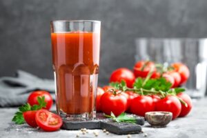 Health Tips: रोजाना पीएं टमाटर का जूस, 1 महीने में देखें जादू