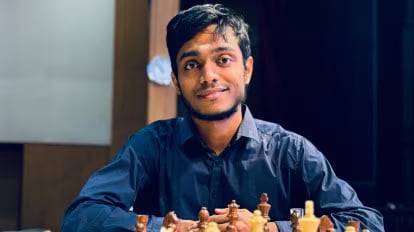 1390756 Aravindh