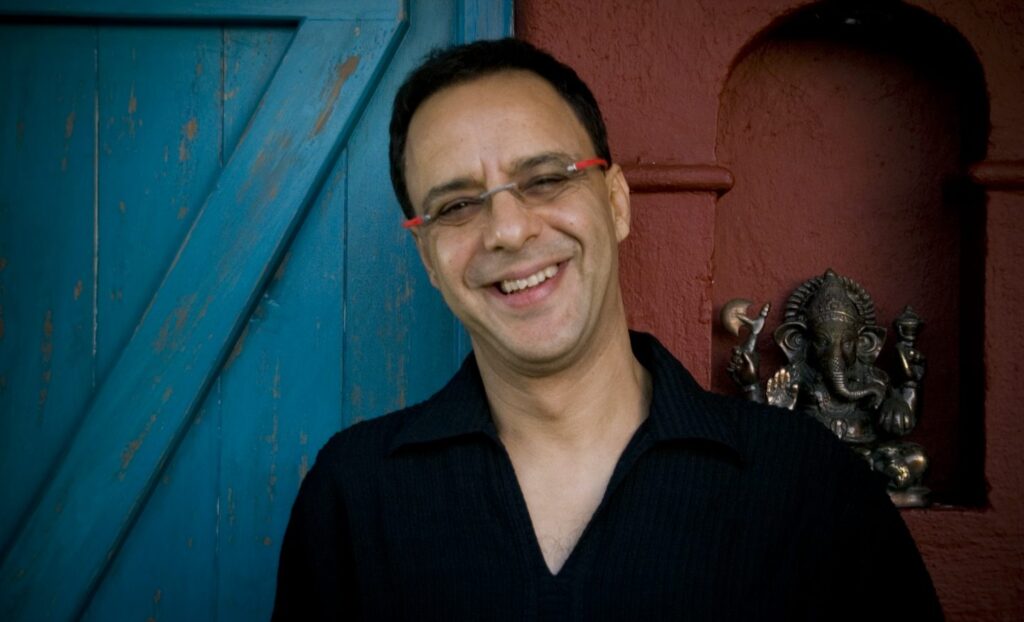 1390970 Vidhu Vinod Chopra