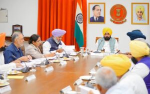 Punjab: मेडिकल कॉलेजों के प्रोफेसरों की सेवा अवधि बढ़ी, अब 65 साल में होंगे रिटायर