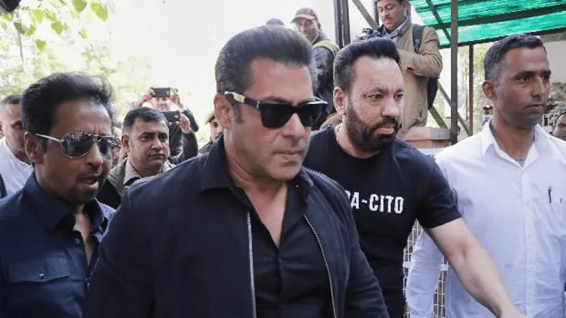 1392365 Salman Khan