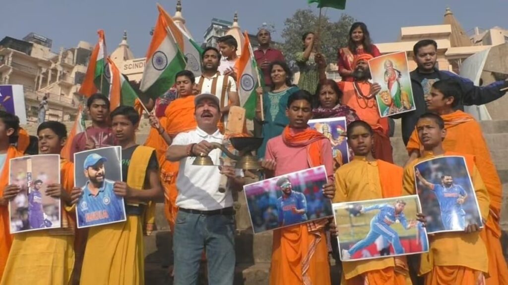 1392525 varanasi cricket fever