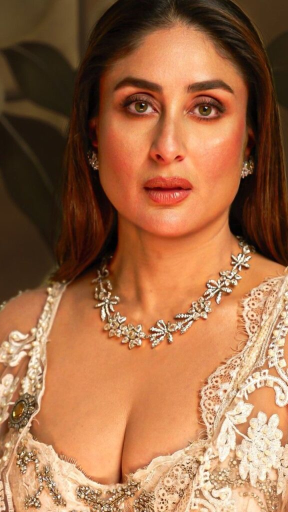 1392638 Kareena Kapoor