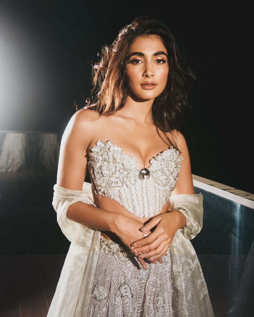 1393072 hegdepooja17300322013488085377955051601287472860