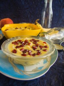 Bhai Dooj 2024: भाई दूज पर घर पर बनाएं Tasty फ्रूट कस्टर्ड