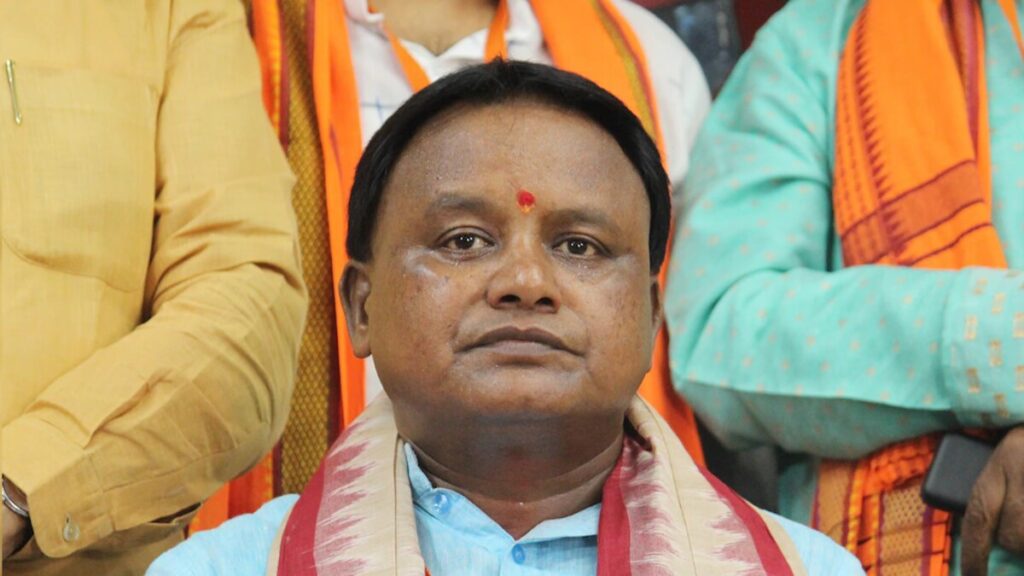 1393669 m3stoaimanoj majhi625x30012June24
