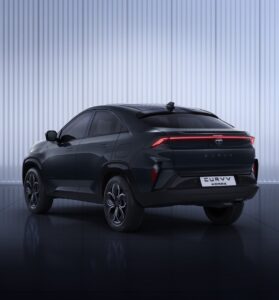 ब्लैक थीम पर TATA ने लॉन्च किया Curvv EV का Dark Edition, जानें कीमत और फीचर्स