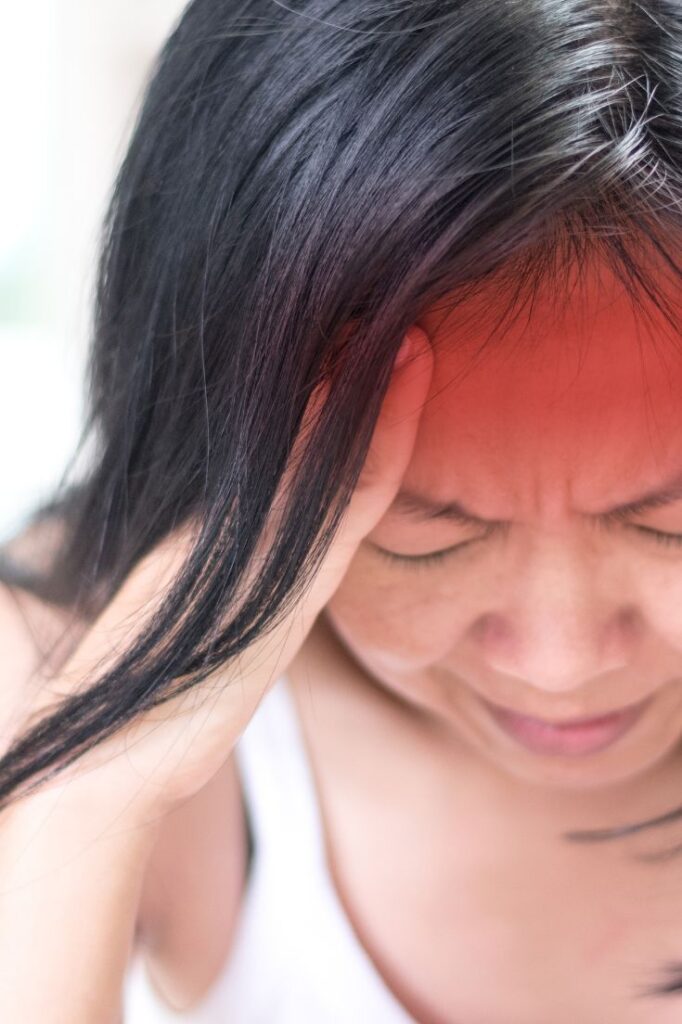 1394765 5 Myths About Chronic Migraine Debunked