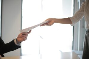 Viral News: महिला ने अपनी CV में लिखा कुछ ऐसा कि आ जाएगी जॉब ऑफर्स की बौछार