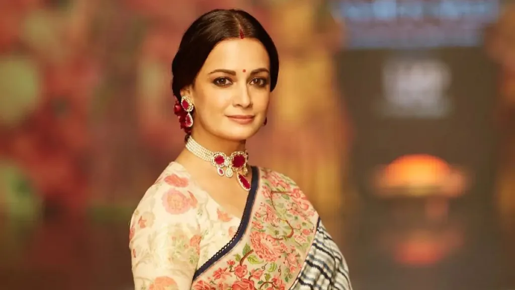 1394829 dia mirza 6