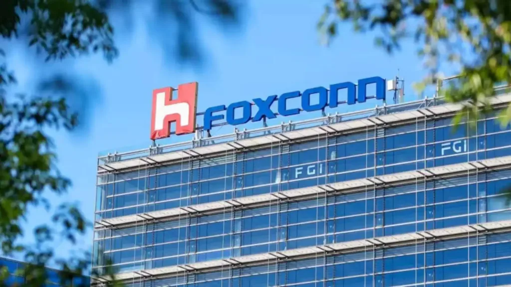 1395475 foxconn infuses rs 1200 crore in karnataka unit 2025 04 cdd65444f71fefc25ccd01f2621d1665